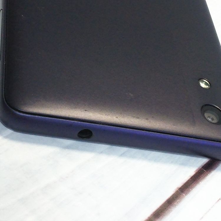 au Qua phone QZ ������ KYV44 ����ǥ���  005