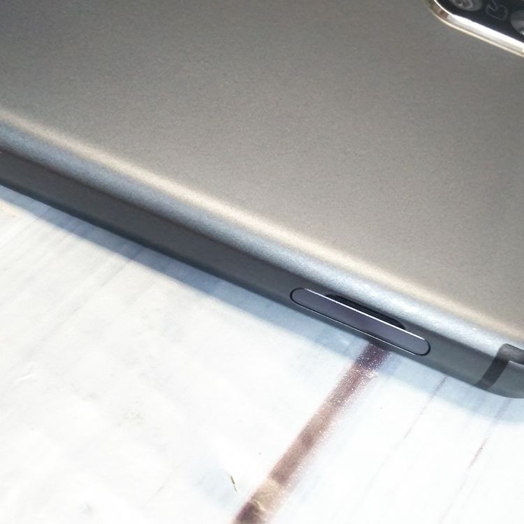 docomo AQUOS sense3 SH-02M �֥�å�  432