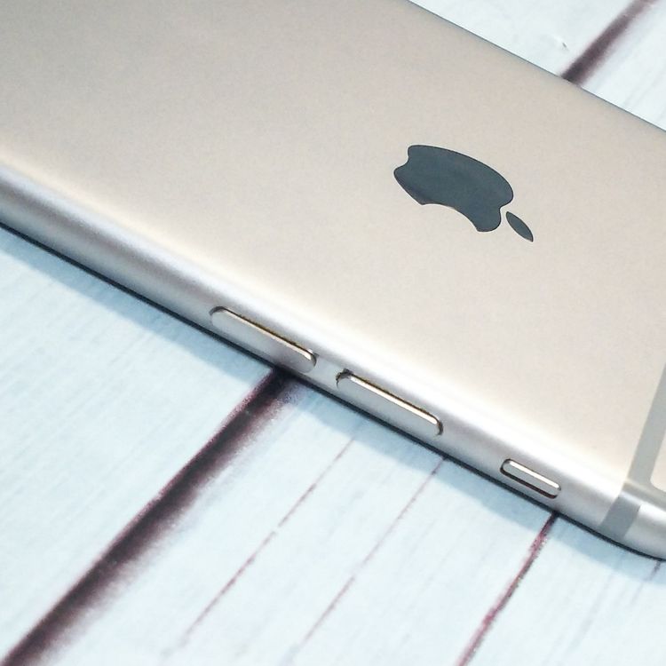 Softbank iPhone6 32GB ���ڡ������쥤 223