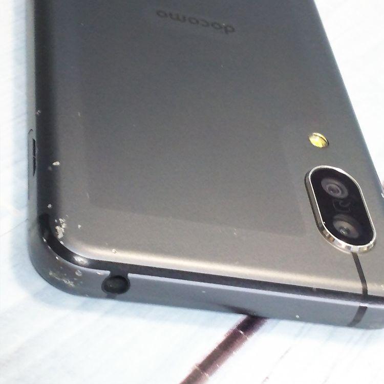 docomo AQUOS sense3 SH-02M �֥�å�  007