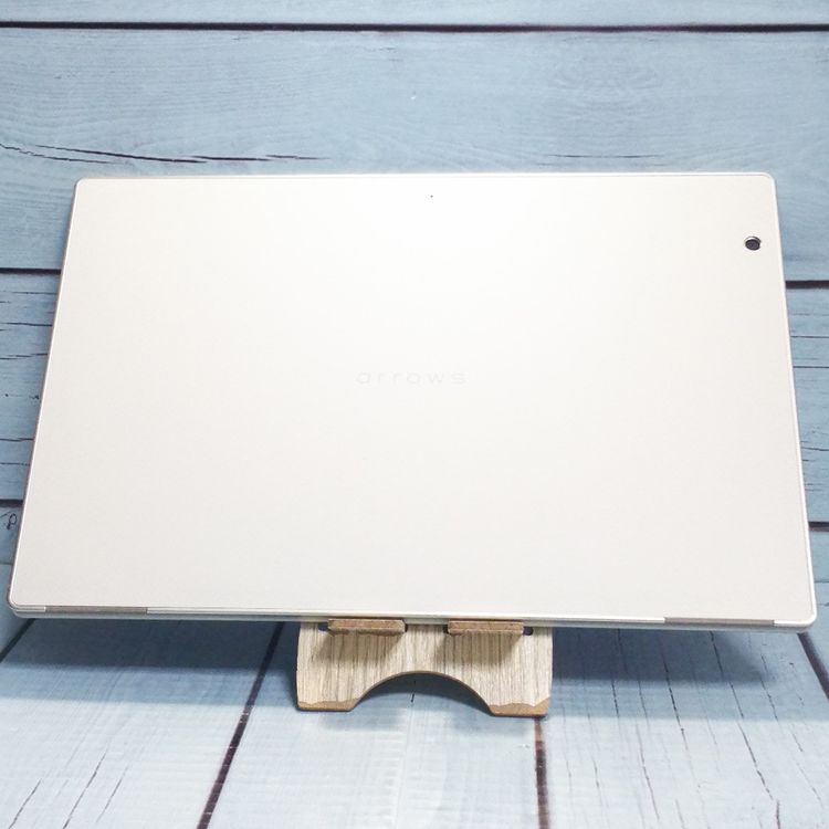 docomo arrows Tab F-02K White �ۥ磻��  742