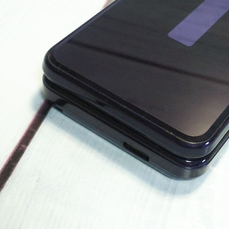 docomo SHARP �����쥹�������� SH-02K �֥롼�֥�å� �ͥ��ӡ�  186