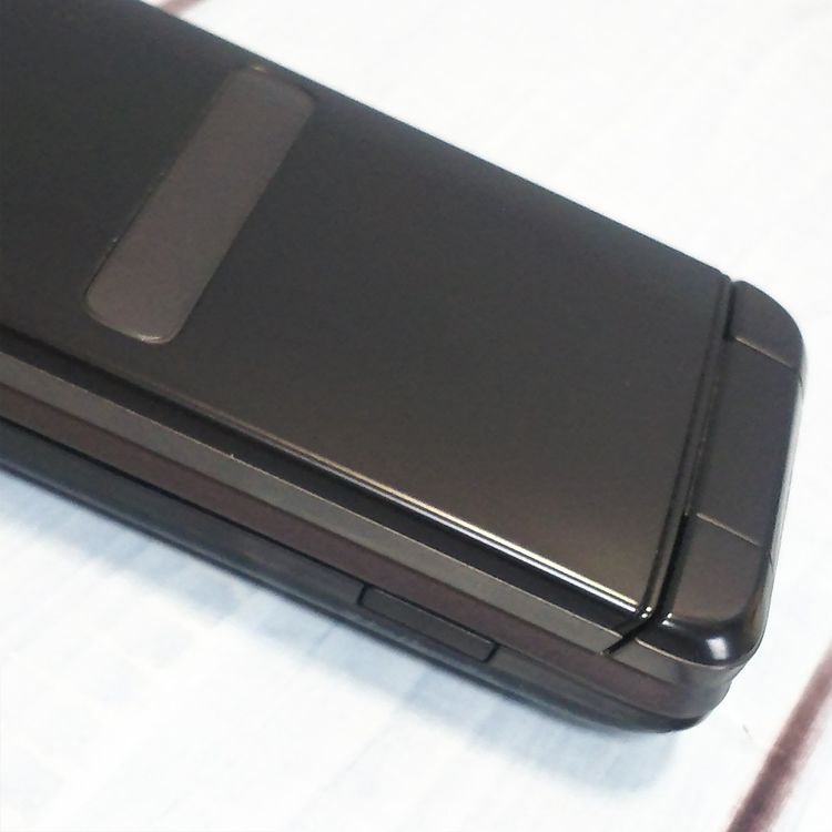 au ������ GRATINA ��[����] �֥�å� KYF39  394