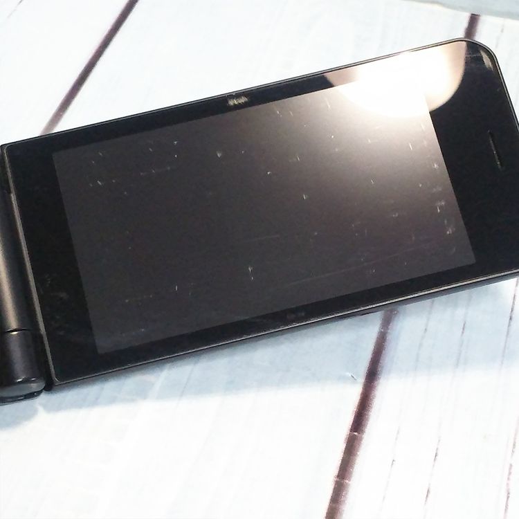 docomo arrows �ٻ��� �������� F-03L �֥�å�  142