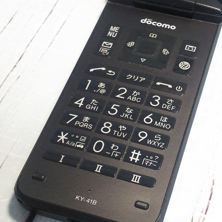 docomo DIGNO ������ �������� �١����å� KY-41B �֥�å�  806