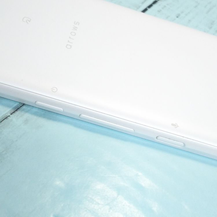 Y!mobile arrows J 901FJ �ۥ磻��  807