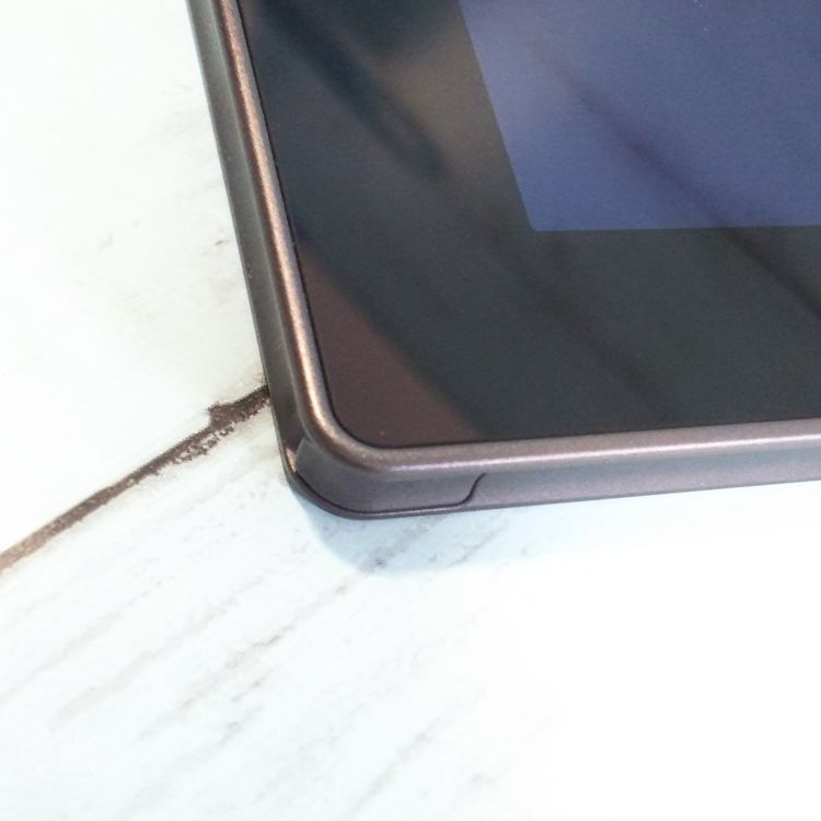 docomo arrows Tab F-02K Black �֥�å�  712