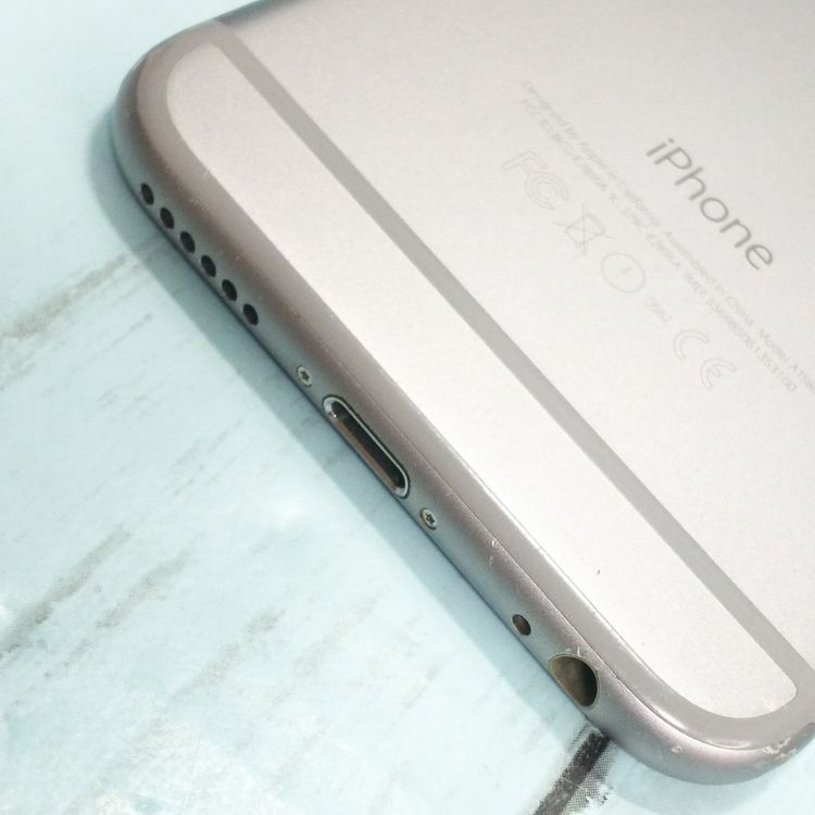 au iPhone6 16GB ���ڡ������졼 [������] 100