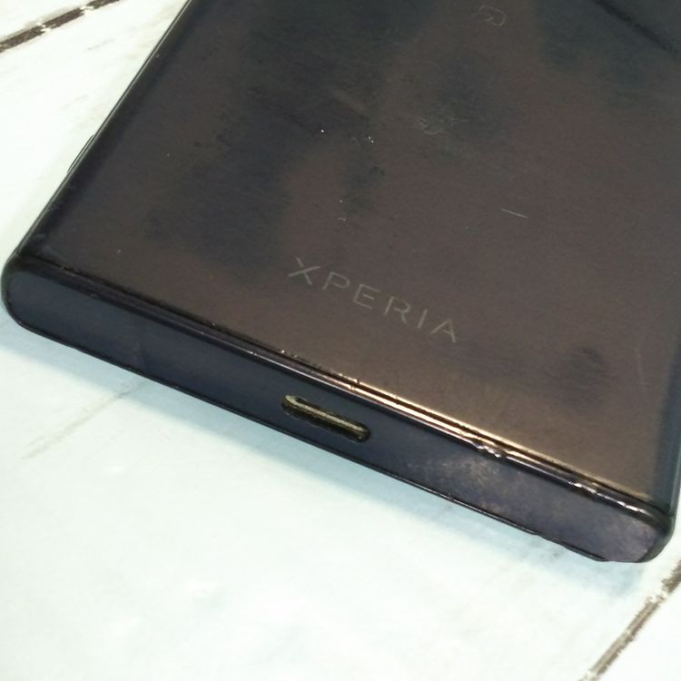 docomo Xperia X Compact SO-02J Universe Black  671