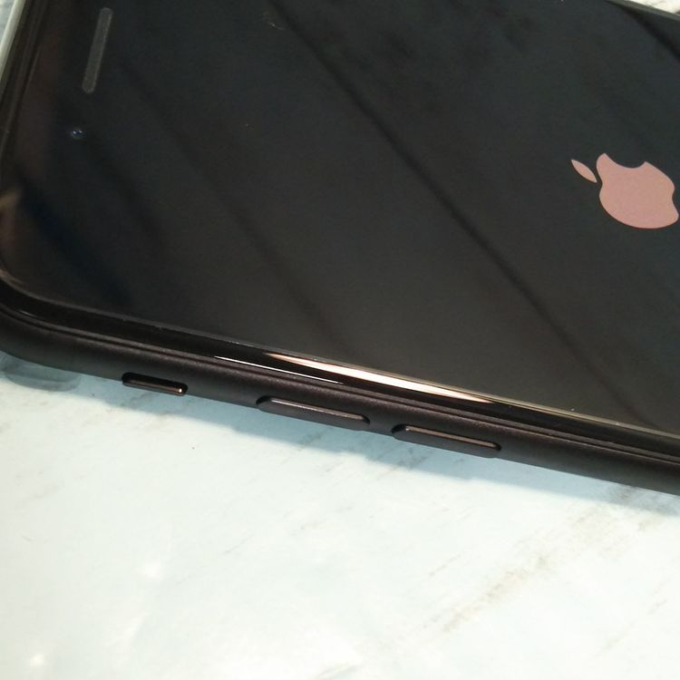au iPhone7 128GB �֥�å� ����Ʊ����  �ۤܿ��� 177