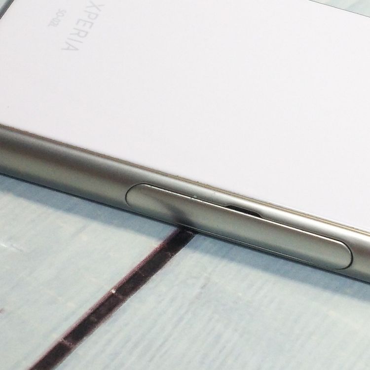 docomo Xperia Ace SO-02L �ۥ磻��  894