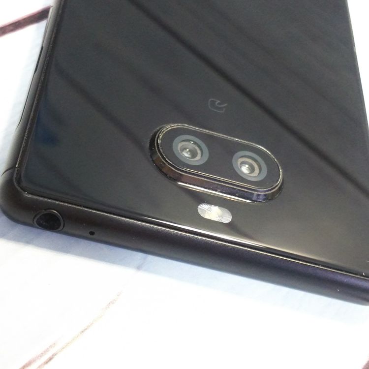 au Xperia8 SOV42 �֥�å�  645