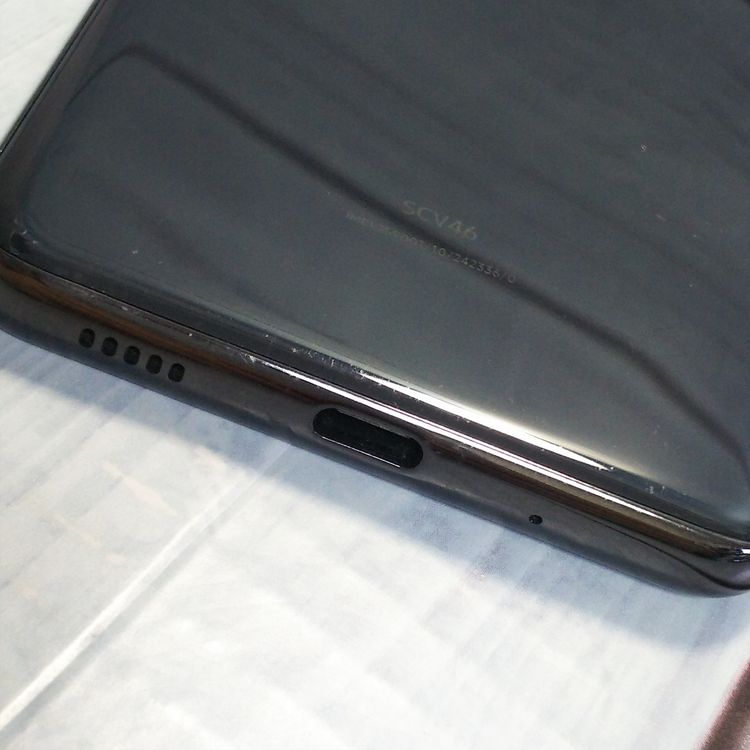 au Galaxy A20 SCV46 Black  360