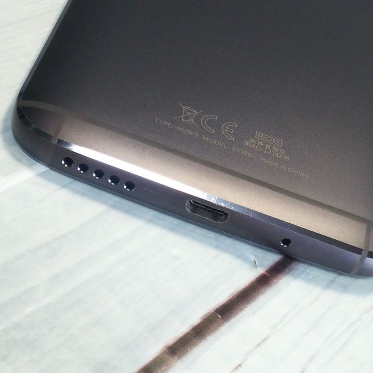 ��ȥ����� Moto G5S Plus XT1805 ��ʥ��졼  851