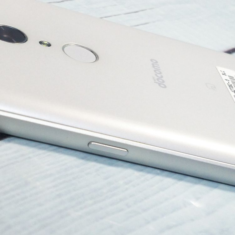 docomo LG style L-03K White �ۥ磻��  528