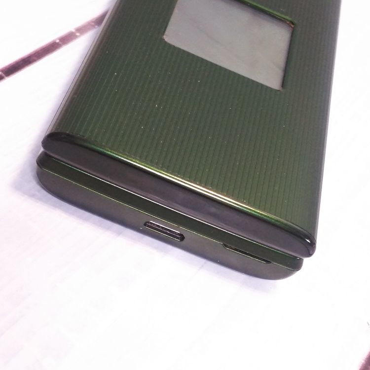 KYOCERA au KYF36 ���󤿤󥱡����� GREEN  712