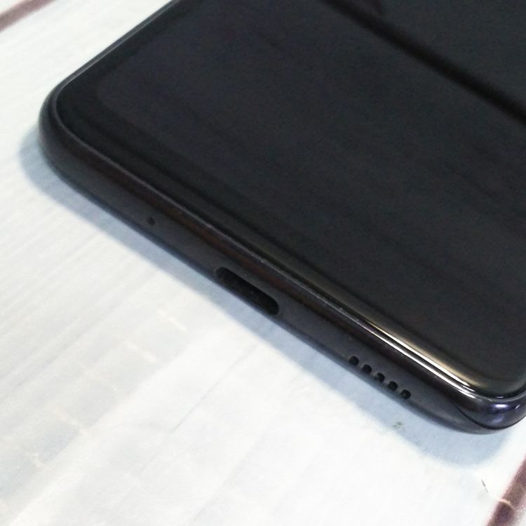 au SCV49 �֥�å� Galaxy A21  249