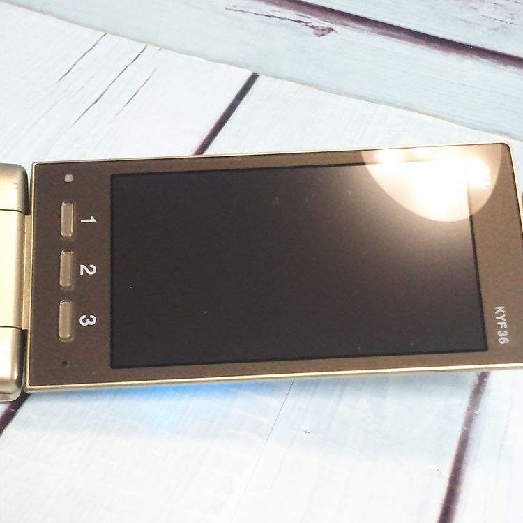 KYOCERA au KYF36 ���󤿤󥱡����� GOLD  146