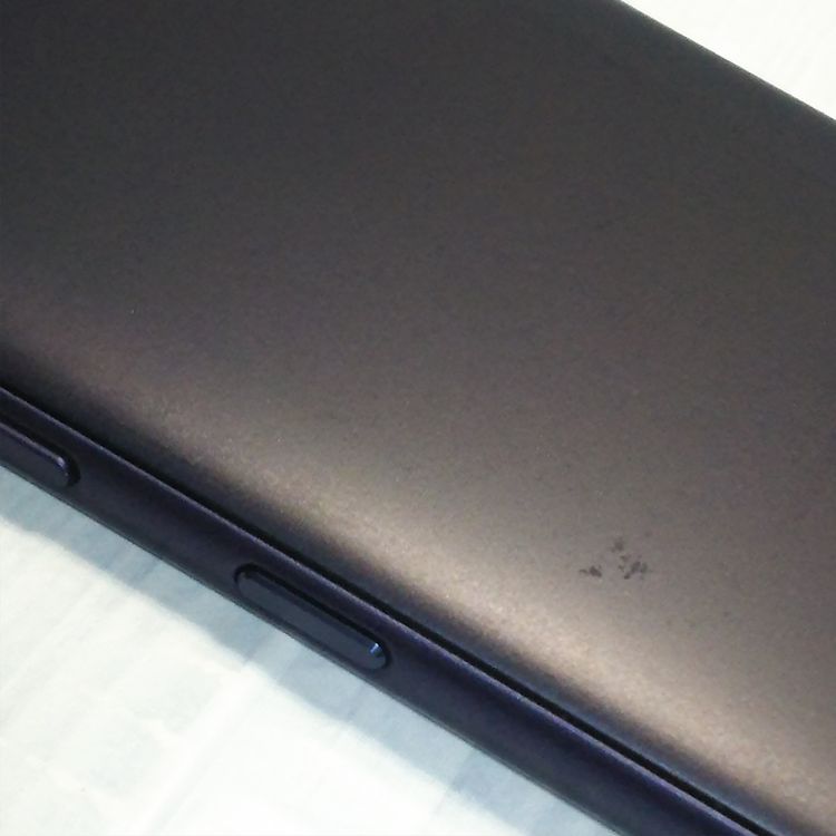 au Qua phone QZ ������ KYV44 ����ǥ���  099