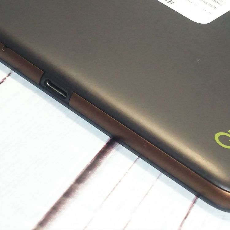 au KYOCERA Qua tab QZ8 ⥫֥å KYT32  178