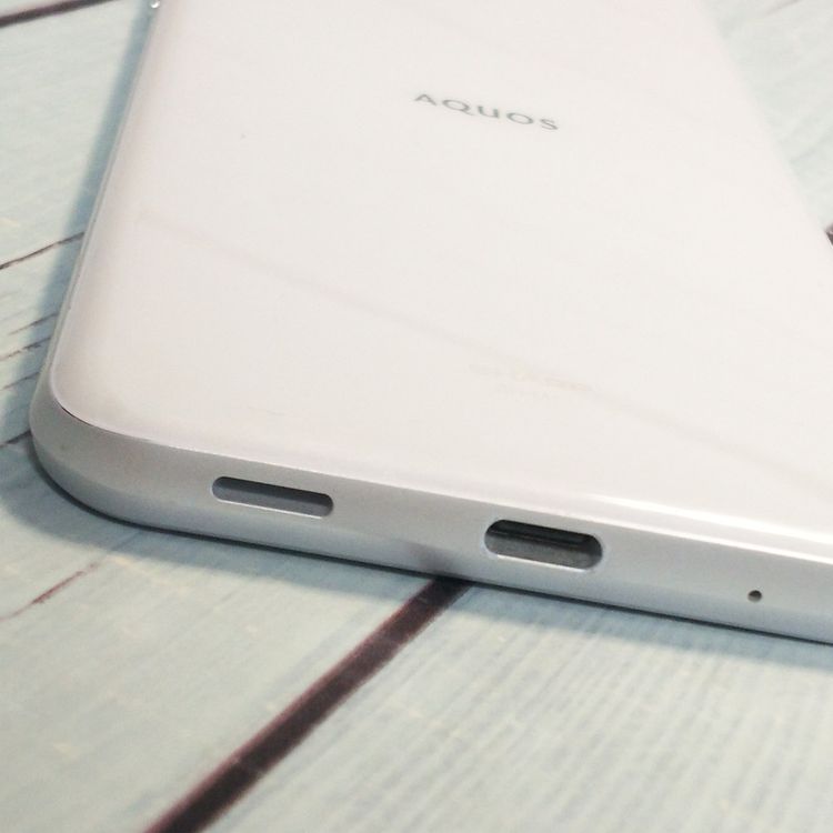 SHARP AQUOS sense3 plus �ۥ磻�� SH-M11  282