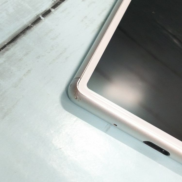 Xperia8 902SO Ymobile �ۥ磻��  023