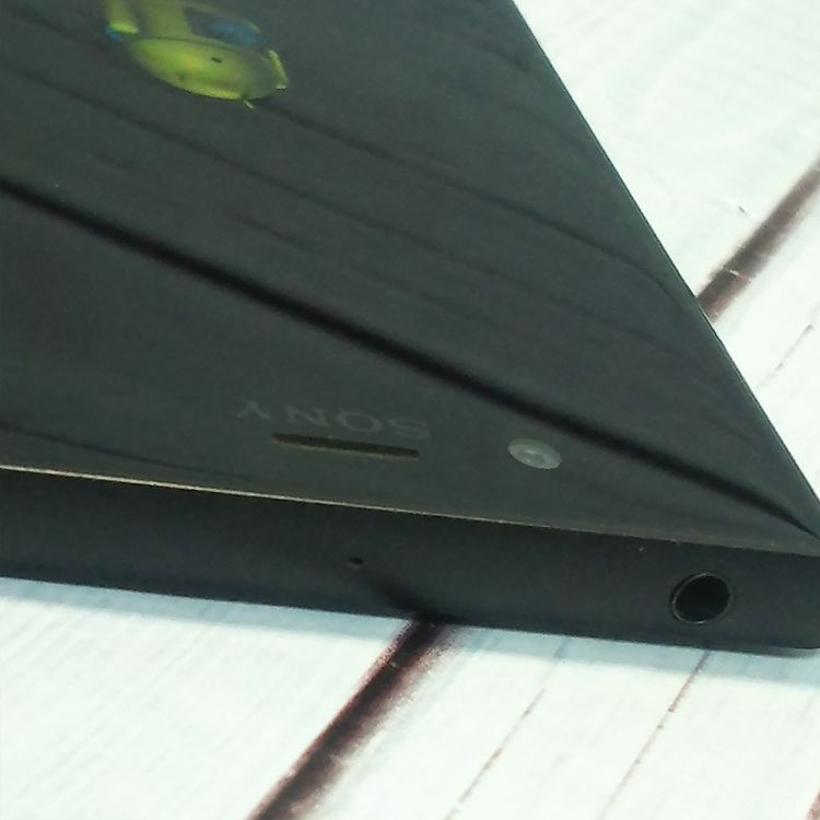 au Xperia XZ1 SOV36 Black  495
