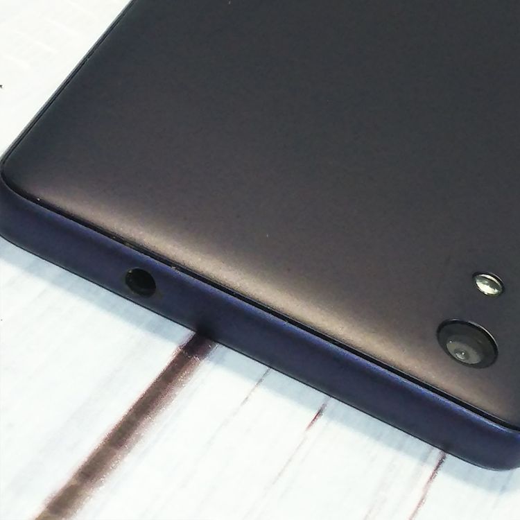 au Qua phone QZ ������ KYV44 ����ǥ���  575