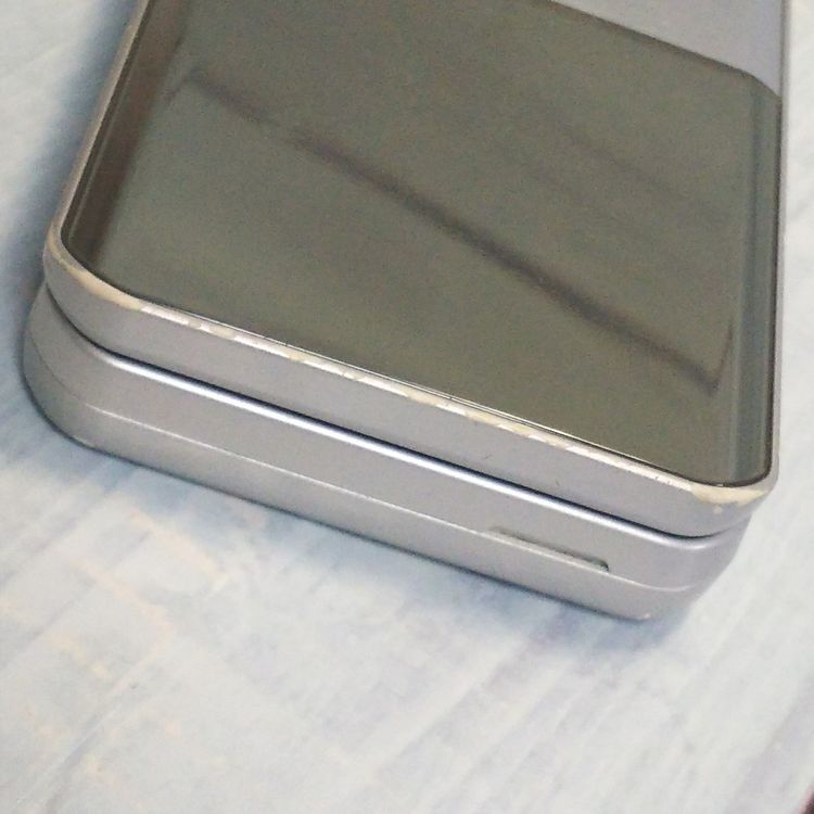 docomo arrows �ٻ��� �������� F-03L ����С�  031