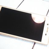 au Xperia X Perfomance SOV33  ԥ  751