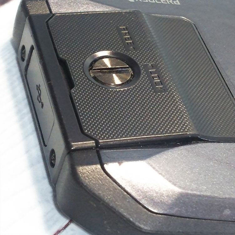 au ������ TORQUE G04 �֥�å� KYV46  706