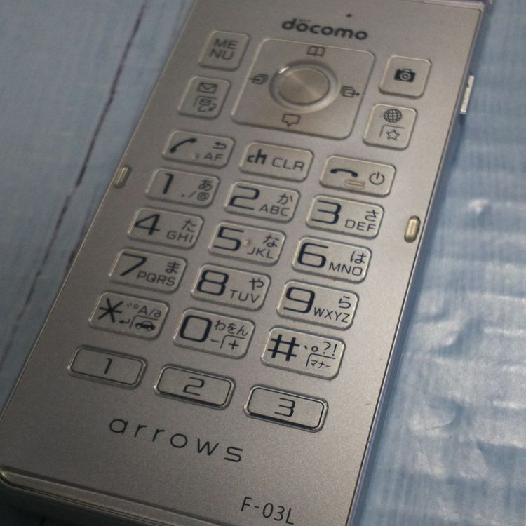 docomo arrows �ٻ��� �������� F-03L ����С� [������]  713