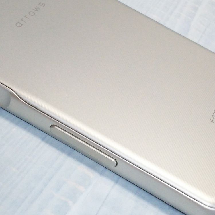 docomo arrows NX F-01K �����ܥ꡼�ۥ磻��  399