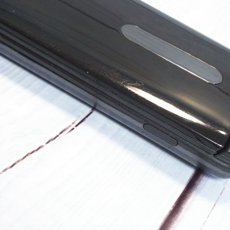 KYOCERA au GRATINA 4G BLACK KYF31  616