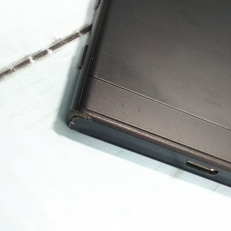 SONY Xperia XZs SOV35 au �֥�å�  879