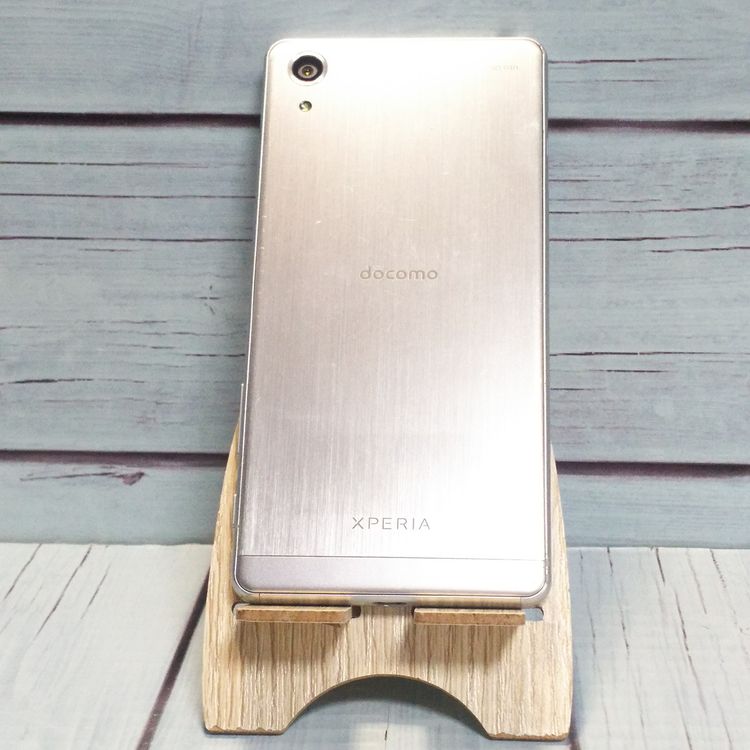 docomo Xperia X Performance SO-04H �ۥ磻�� ����С�  658
