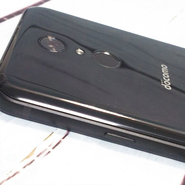 docomo LG style L-03K Black �֥�å�  746