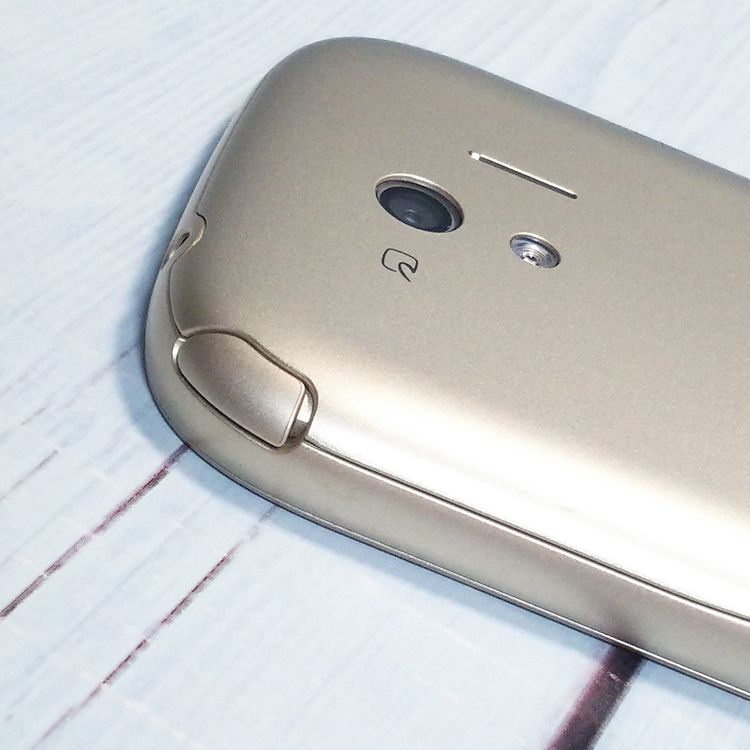 docomo F-03K ������� �餯�餯���ޡ��ȥե��� me  687