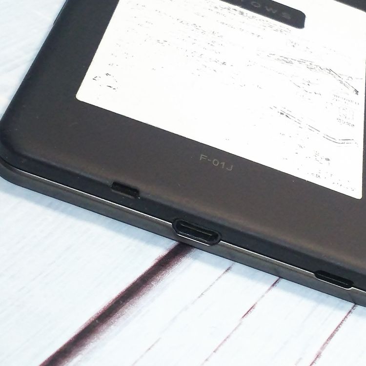 docomo FUJITSU ARROWS NX F-01J 32GB �֥�å�  852