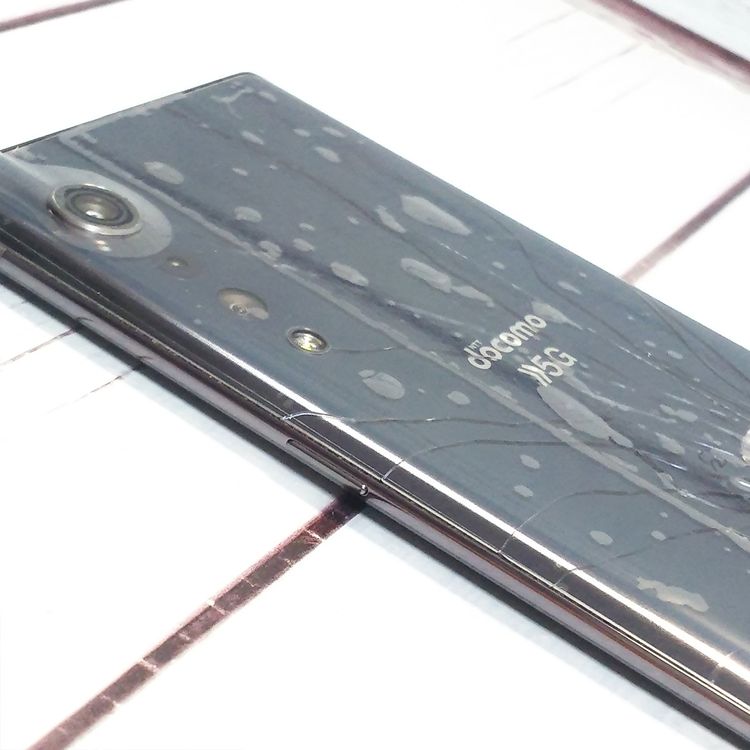 docomo LG VELVET L-52A �������饰�졼 [������]  687