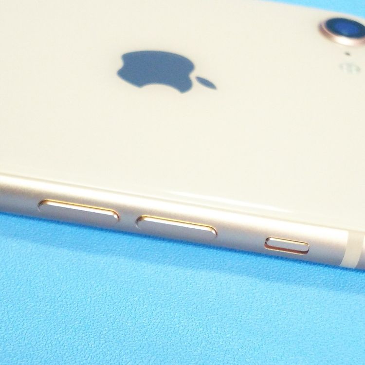 au iPhone8 64GB �������  316