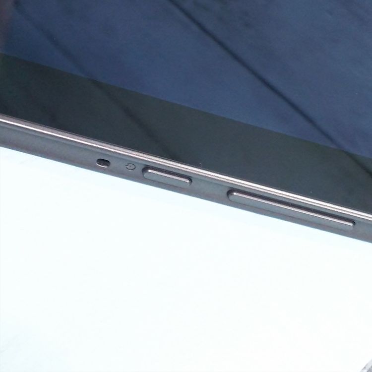 docomo arrows Tab F-02K Black �֥�å�  849