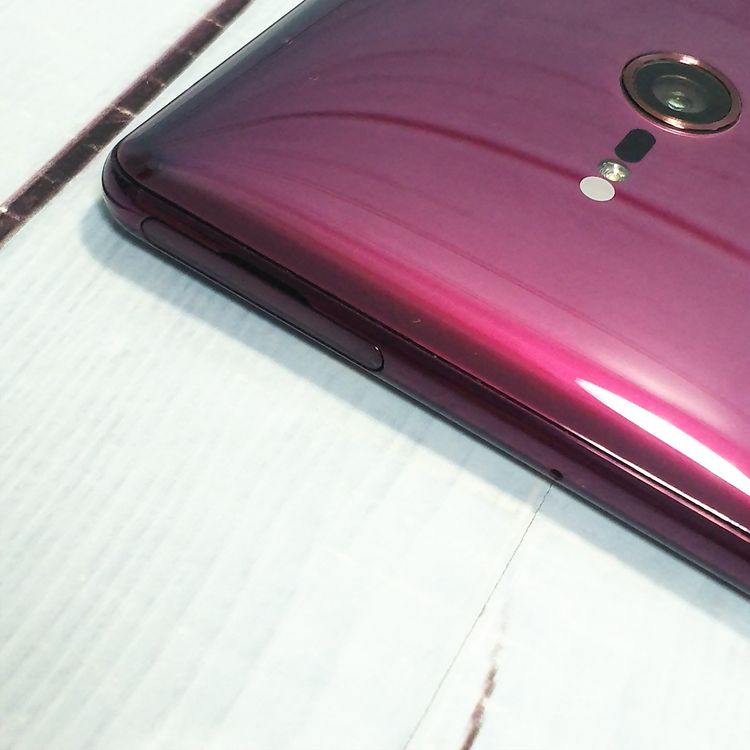 au Xperia XZ3 SOV39 Bordeaux Red �ܥ�ɡ���å�  730
