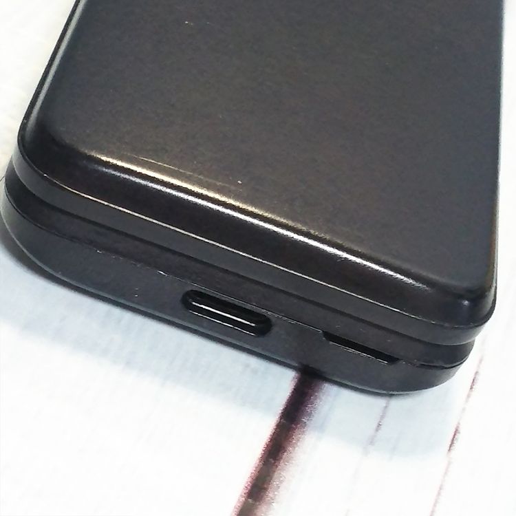 docomo DIGNO ������ �������� �١����å� KY-41B �֥�å�  605