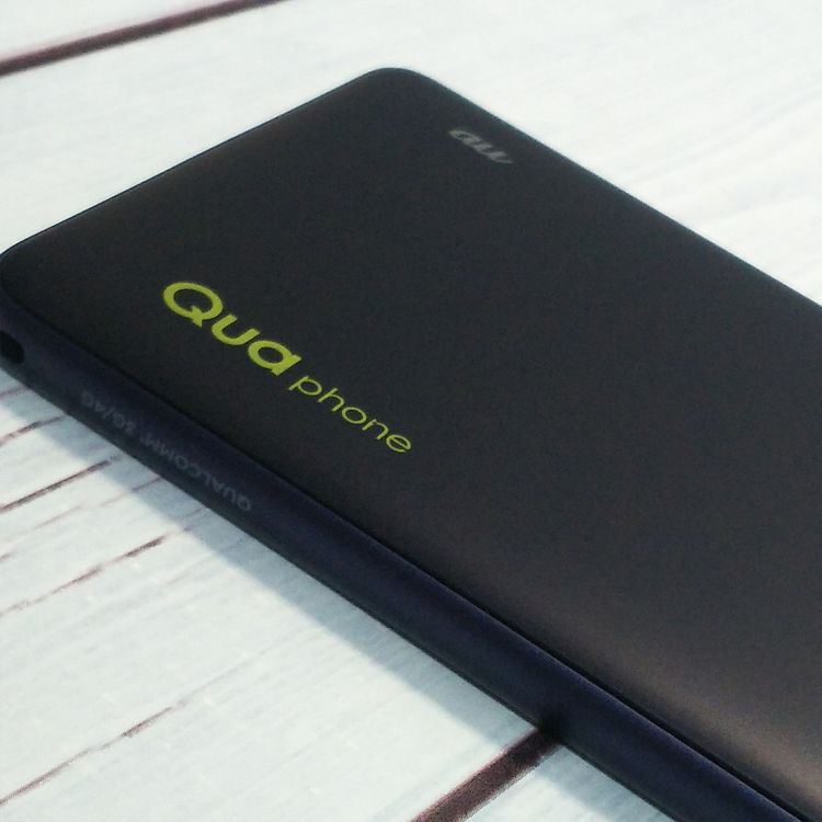 au Qua phone QZ ������ KYV44 ����ǥ���  736