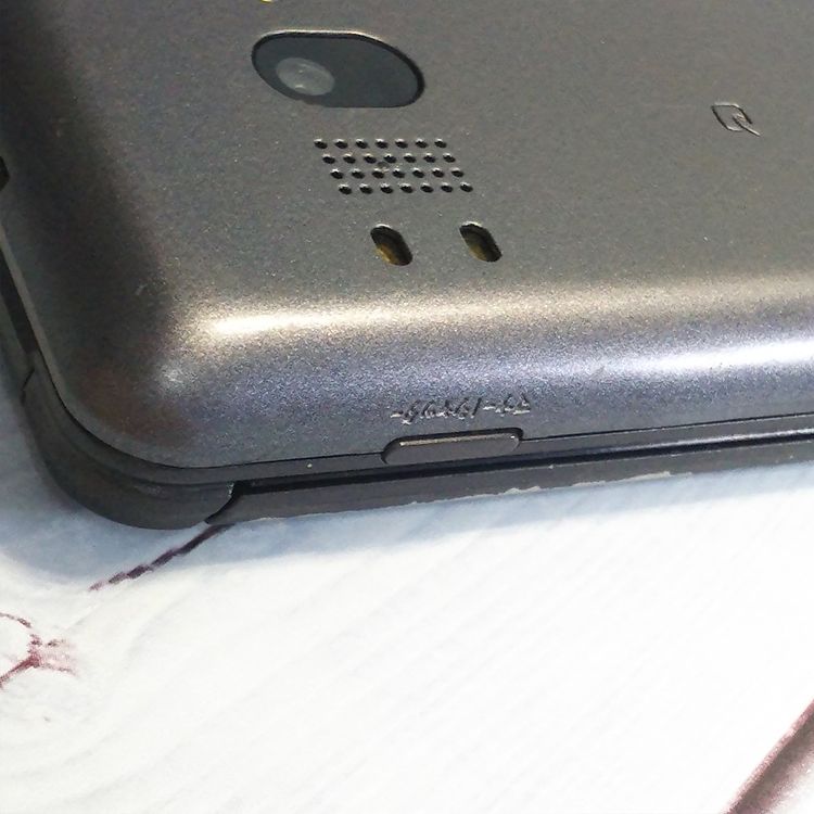 KYOCERA au GRATINA 4G BLACK KYF31 [�����]  268