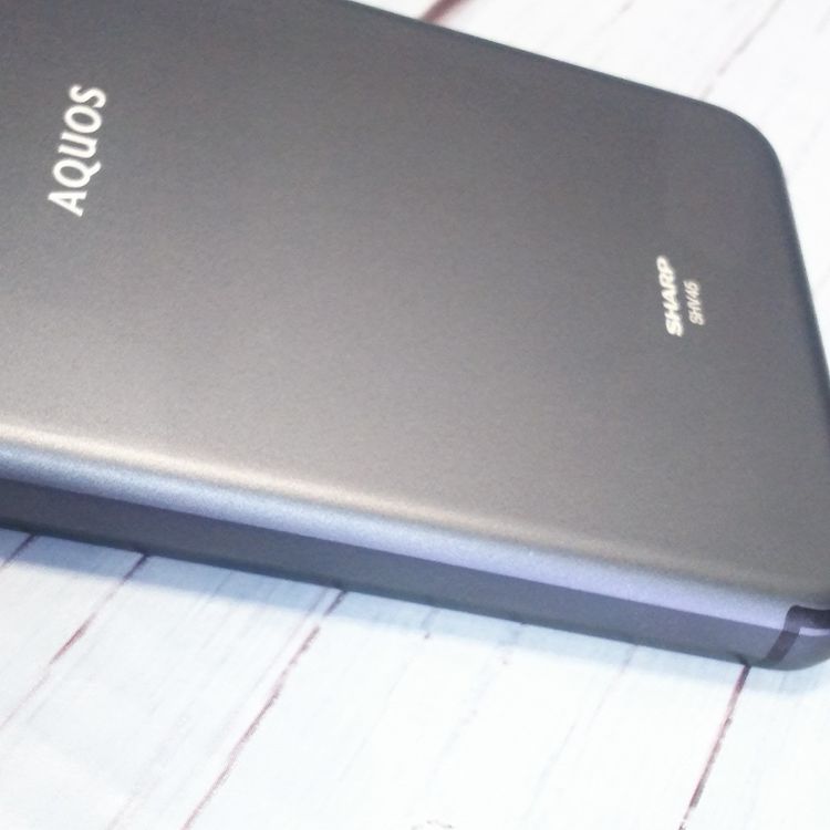 au AQUOS sense3 SHV45 �֥�å�  482