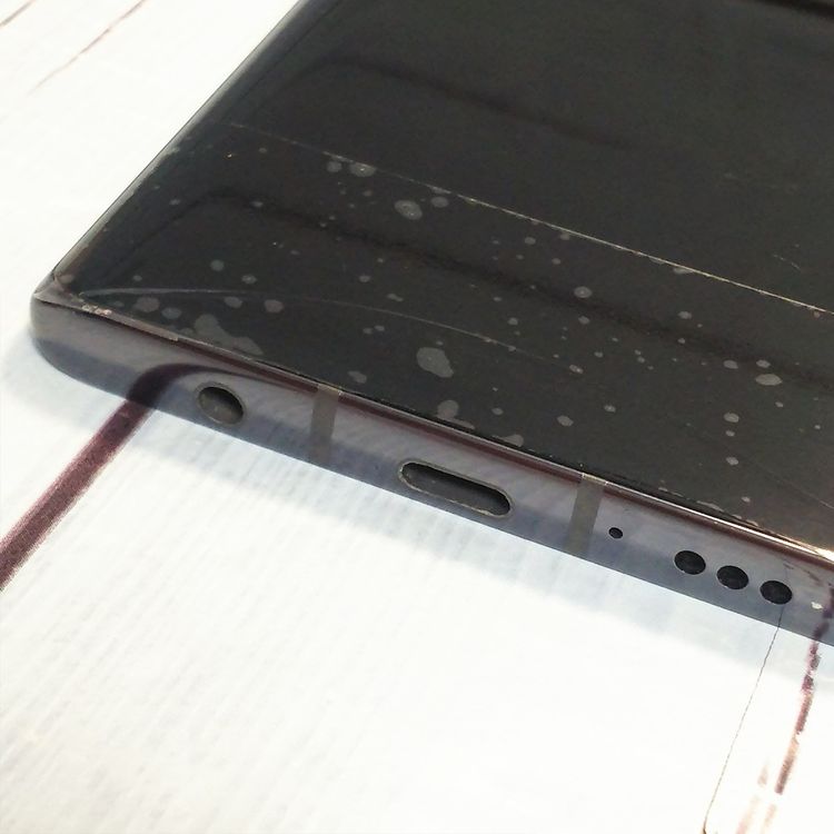 docomo LG VELVET L-52A �������饰�졼 [�����]  770