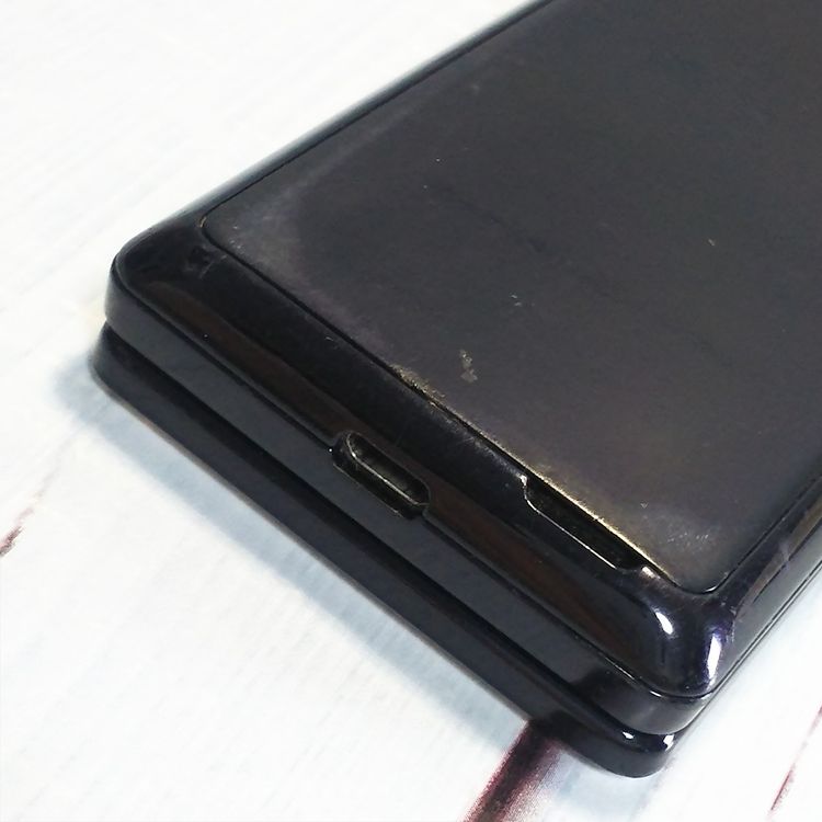 docomo SHARP SH-03H �֥�å� �����쥹����   545