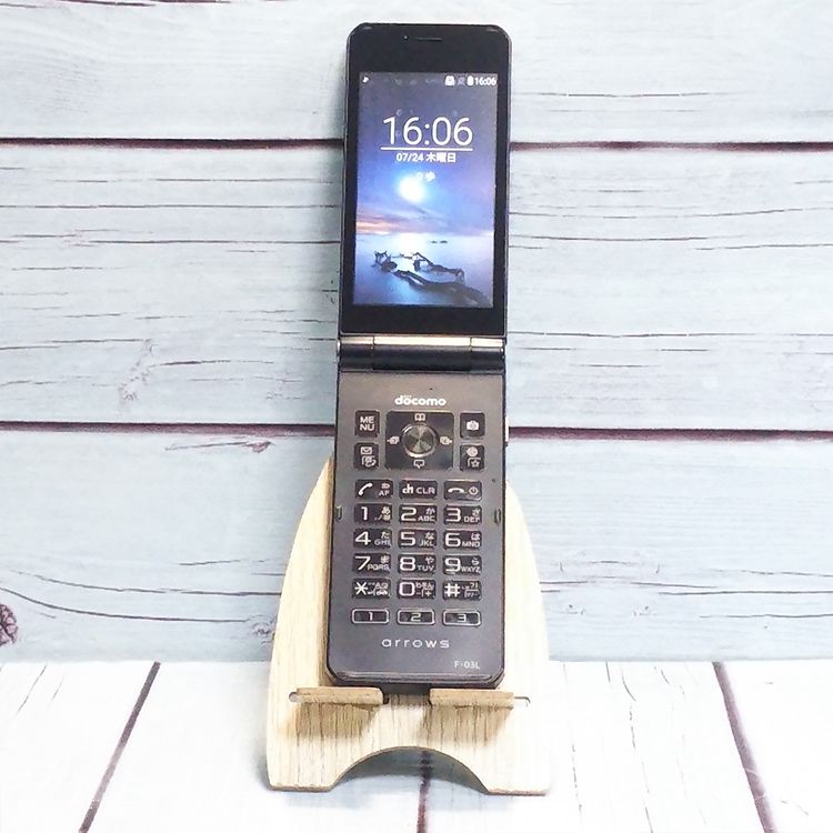 docomo arrows ٻ  F-03L ֥å  261